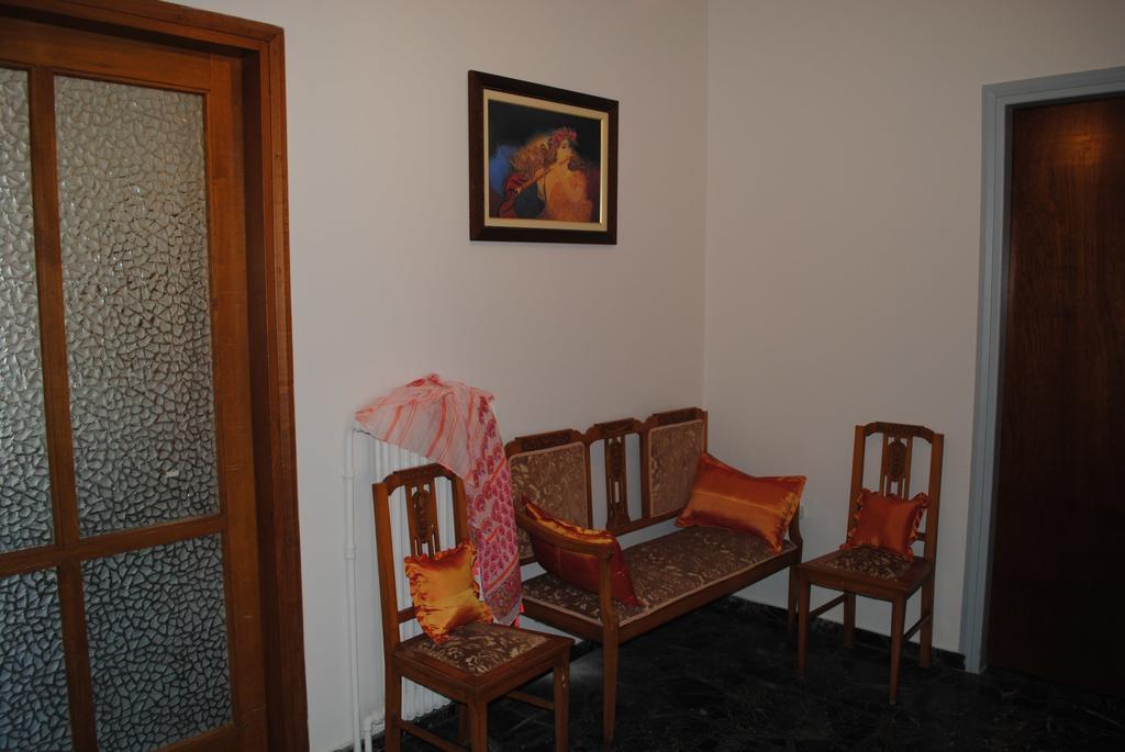 Marita'S Apartment - Dikastirion Chania  Exterior photo